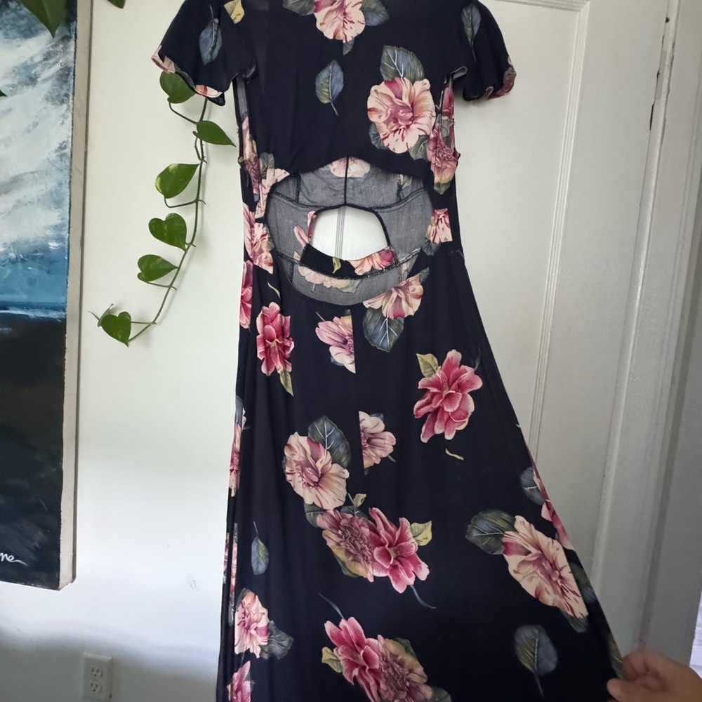 Floral Maxi Dress - URBAN OUTFITTERS - Picture 7 of 7